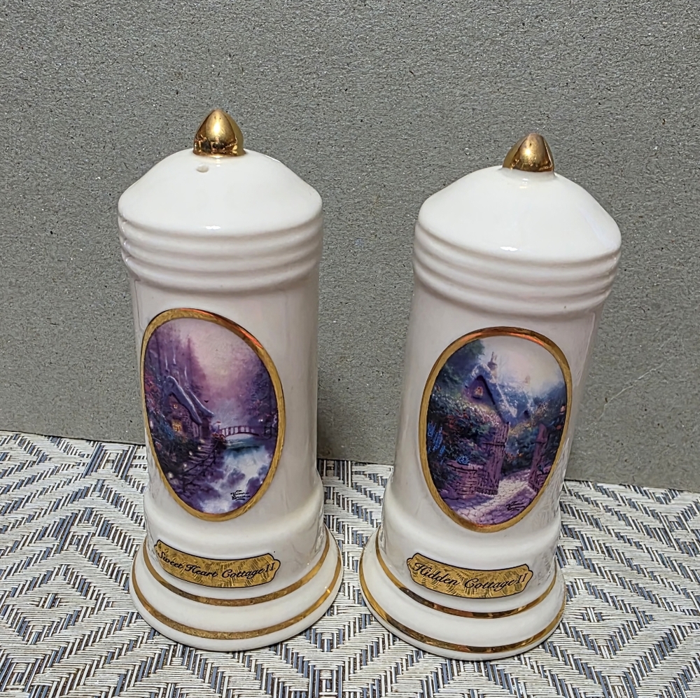 Vtg Thomas Kinkade/ Avon Salt Pepper Shakers #85